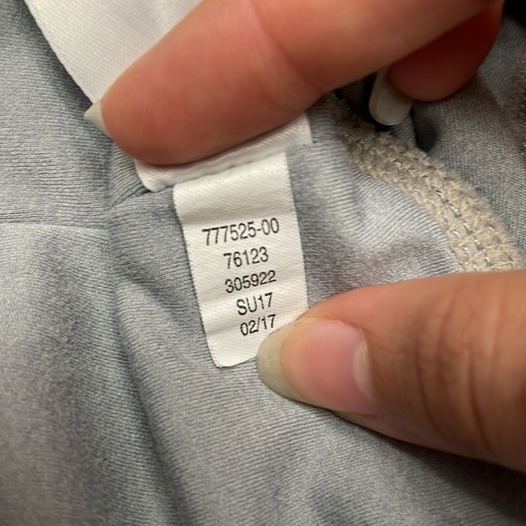 Athleta Nomad Salutation mesh capris leggings - Picture 9 of 11